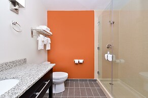 Sleep Inn & Suites and Conference Center Downtown