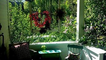 Charles Street Holiday Home