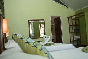 Caribbean Paradise Eco-Lodge