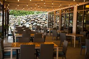 Bridges Bay Resort