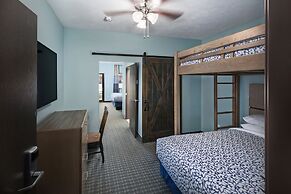 Bridges Bay Resort