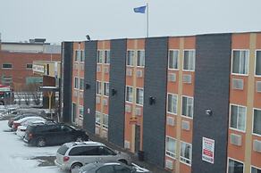 Airport Traveller's Inn