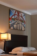 Airport Traveller's Inn