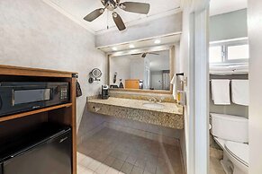 Best Western Plus Black Oak