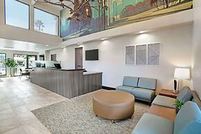 Best Western Plus Black Oak