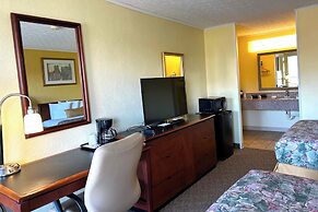Lake Logan Inn Capital O Ohio
