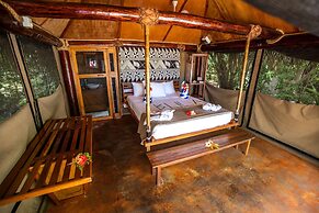 Barefoot Manta Island Resort and Marine Sanctuary