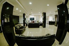 Acrópolis Marina Hotel