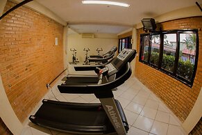 Acrópolis Marina Hotel