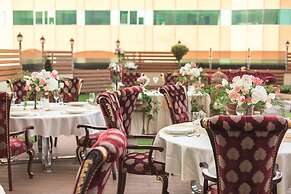 Ark Palace Hotel