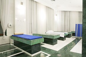 Ark Palace Hotel