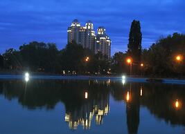 Ark Palace Hotel