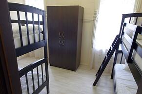 New Life Luxury Hostel