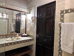 Mesón de Santa Elena Hotel Galeria