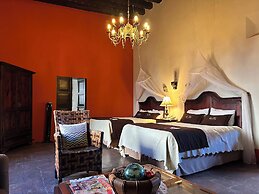 Mesón de Santa Elena Hotel Galeria