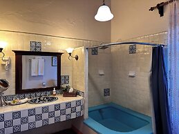 Mesón de Santa Elena Hotel Galeria