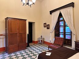 Mesón de Santa Elena Hotel Galeria