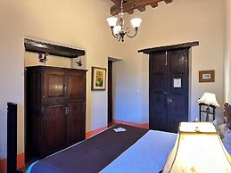 Mesón de Santa Elena Hotel Galeria