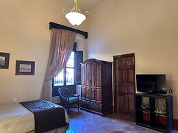 Mesón de Santa Elena Hotel Galeria