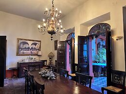 Mesón de Santa Elena Hotel Galeria