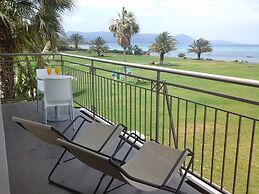 Natura Beach Hotel and Villas