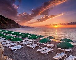 Villaggio Baia Calavà Hotel e Residence