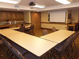 AmericInn by Wyndham Pampa - Event Center