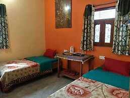 Kundan Bazar Guest House