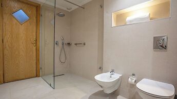 Alwalid Hotel