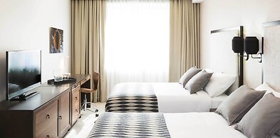 Leon Hotel LES