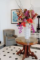 Hotel Plaza Colonial