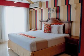Hotel Plaza Colonial