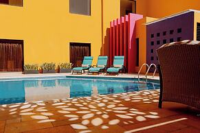 Hotel Plaza Colonial