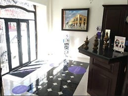 Hotel Plaza Colonial