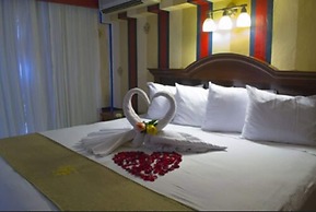 Hotel Plaza Colonial