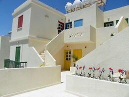 Sea 'n Lake View Hotel Apartments