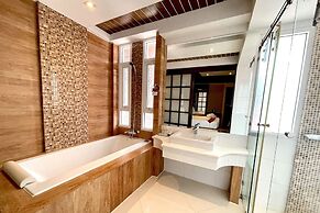 Rayaburi Hotel Patong