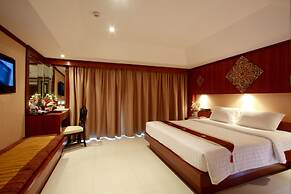 Rayaburi Hotel Patong