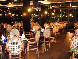 Thilanka Hotel
