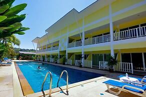 Phuket Airport Sonwa Resort