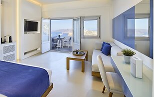 Alti Santorini Suites