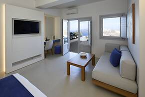 Alti Santorini Suites