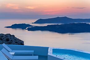 Alti Santorini Suites