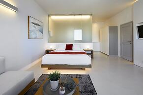 Alti Santorini Suites