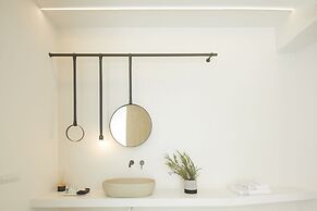 Alti Santorini Suites