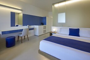 Alti Santorini Suites