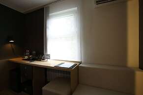 Hotel Futuro Bishkek