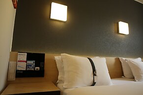 Hotel Futuro Bishkek