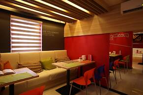 Hotel Futuro Bishkek