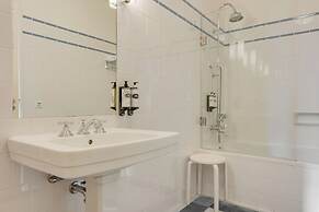 Pousada da Serra da Estrela - Historic Hotel